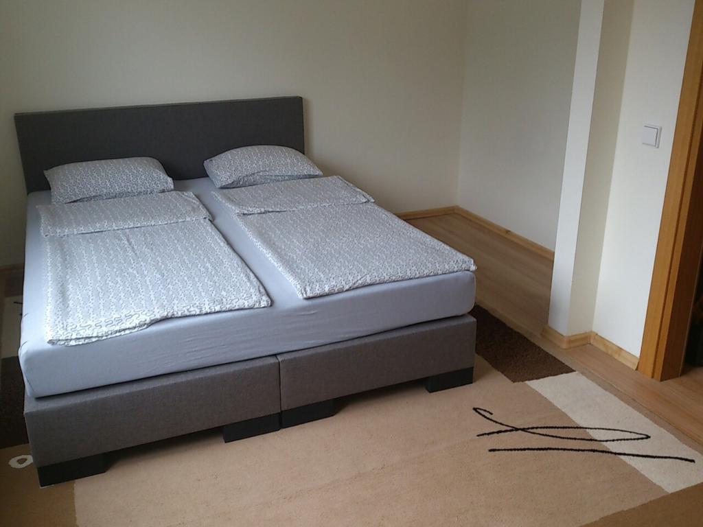 Centro Apartamentai-Konarskio Apartamentai Вилнюс Екстериор снимка